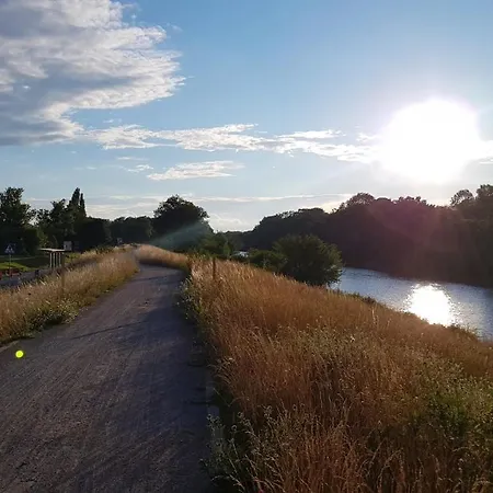 White Przy Wyspie Opatowickiej Ubytování v soukromí *