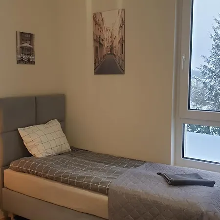 Ubytování v soukromí White Przy Wyspie Opatowickiej *