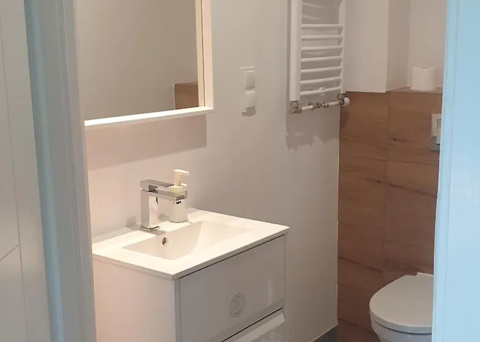 White Przy Wyspie Opatowickiej * Wrocław