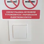 White Przy Wyspie Opatowickiej Rum i privatbostad Wrocław