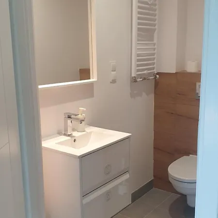 White Przy Wyspie Opatowickiej * Wrocław