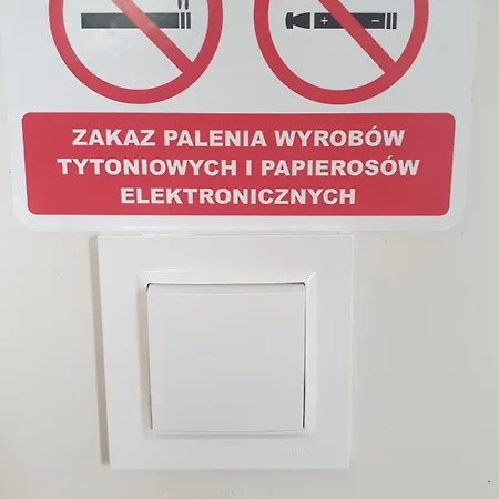White Przy Wyspie Opatowickiej Homestay Wroclaw